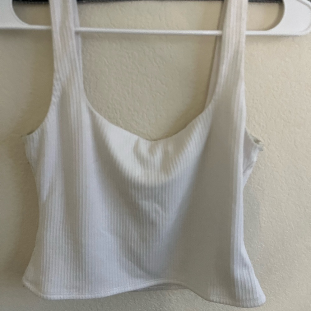 White comfy crop top